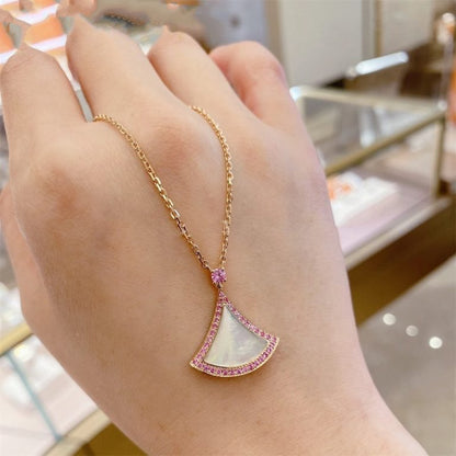 LUXEIFY DREAM NECKLACE MOP DIAMOND PINK