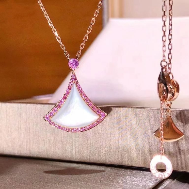 LUXEIFY DREAM NECKLACE MOP DIAMOND PINK
