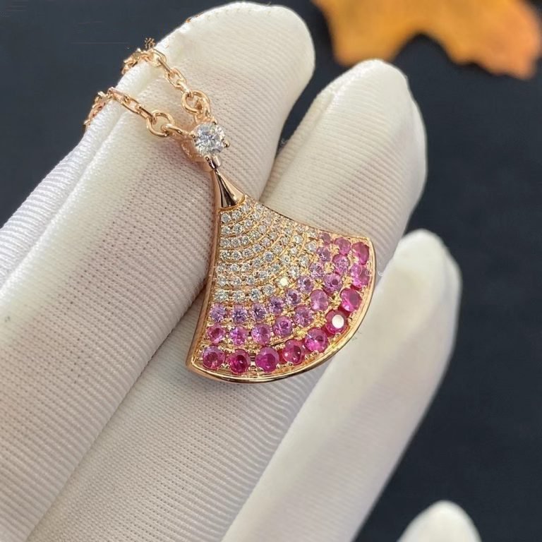 LUXEIFY DREAM NECKLACE PINK GOLD PINK DIAMOND