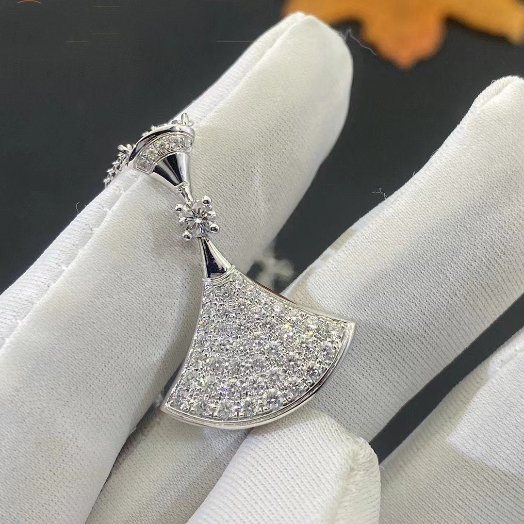 LUXEIFY DREAM NECKLACE SILVER FULL DIAMOND