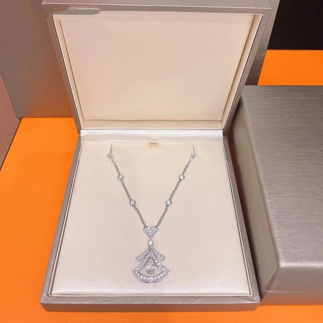 LUXEIFY DREAM NECKLACE WHITE DIAMOND SILVER
