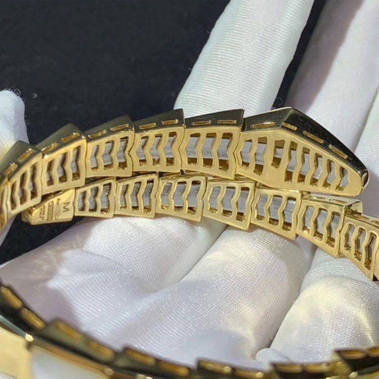 LUXEIFY SERPENTI BRACELET MOP GOLD