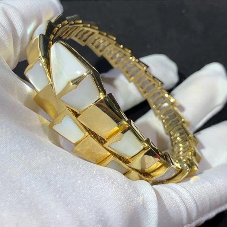 LUXEIFY SERPENTI BRACELET MOP GOLD
