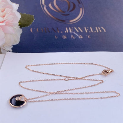 LUXEIFY AMULETTE ROSE GOLD ONYX NECKLACE
