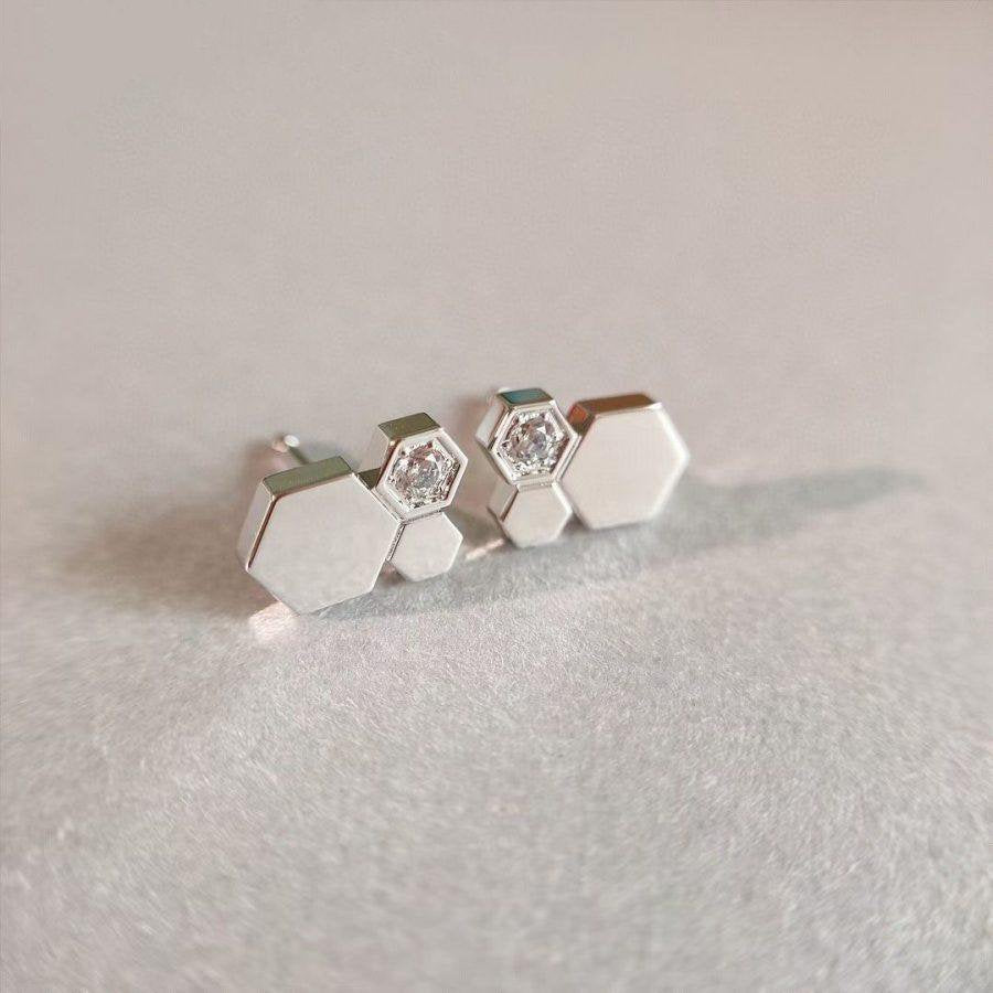 LUXEIFY BEE LOVE SILVER DIAMOND EARRINGS