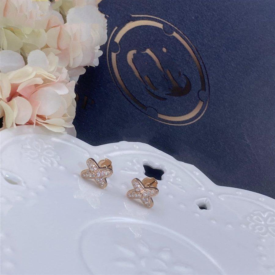 LUXEIFY JEUX DE PINK GOLD DIAMOND EARRINGS