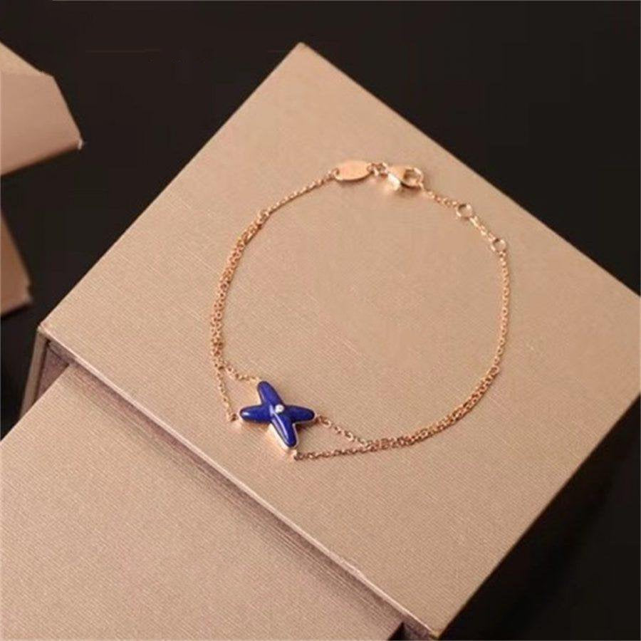 LUXEIFY Hollow Design Four-Leaf Clover Flower Shape Ring