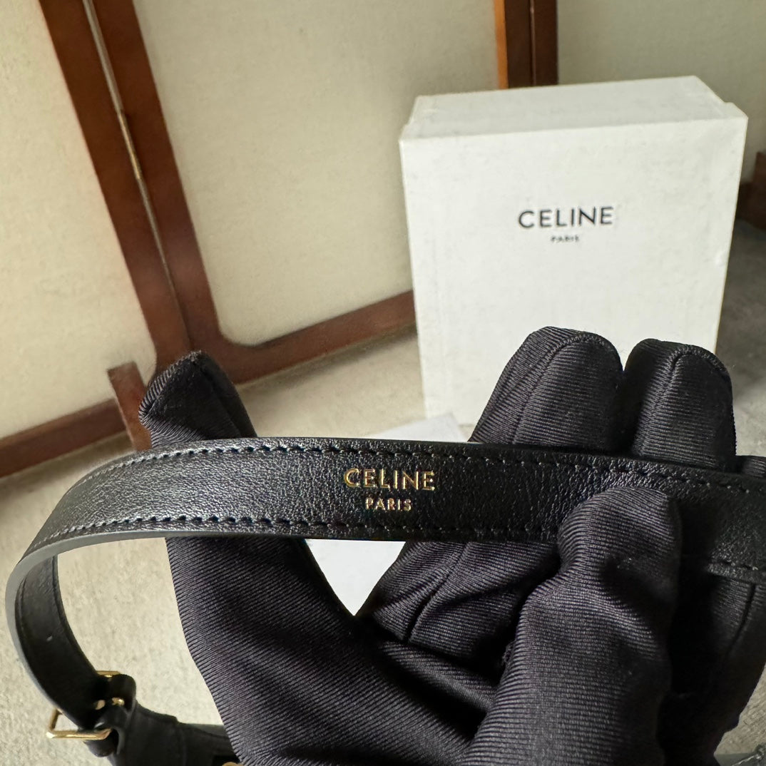 SMALL HELO?SE BAG CUIR 22 IN BLACK CALFSKIN EMBOSSED LOGO