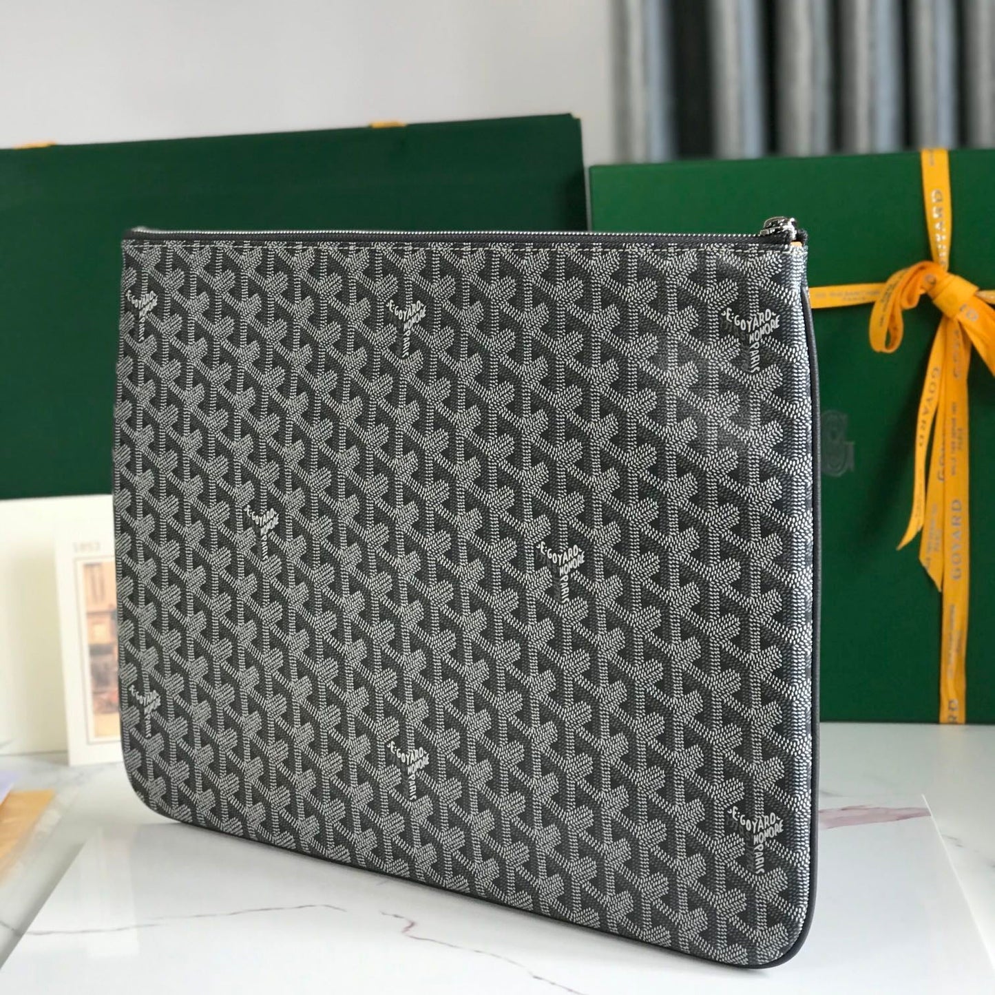 S¨¦NAT MGM POUCH 40 IN GREY GOYARDINE CANVAS
