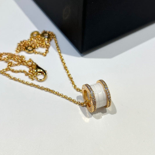 LUXEIFY ZERO 1 WHITE CERAMIC DIAMOND PINK GOLD NECKLACE